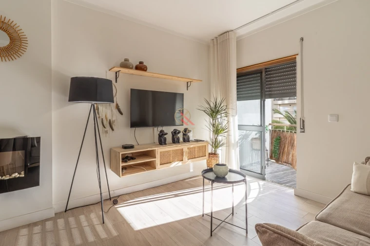 Apartamento T1 para Venda em Armação de Pera Foto 2