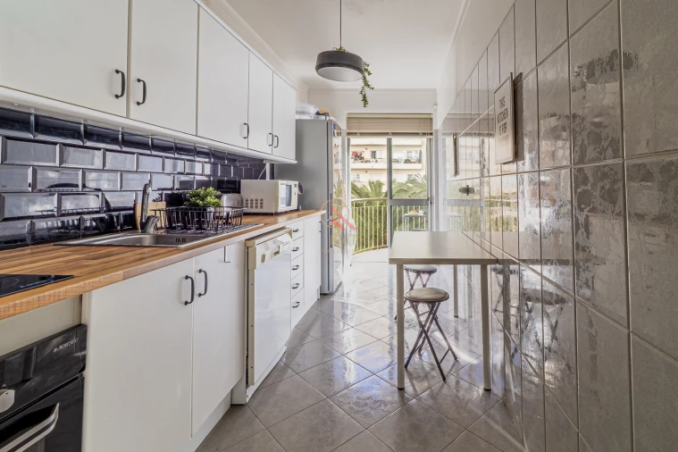 Apartamento T1 para Venda em Armação de Pera Foto 10