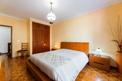 Apartamento T2 para Venda em Braga (Maximinos, Sé e Cividade)