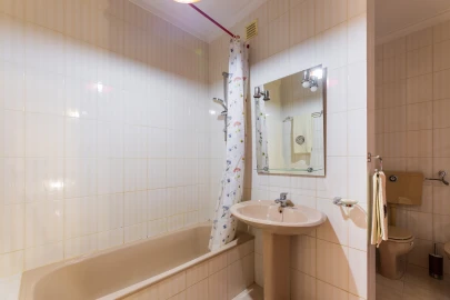 Apartamento T2 para Venda em Braga (Maximinos, Sé e Cividade)