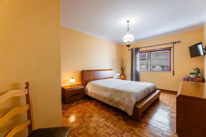 Apartamento T2 para Venda em Braga (Maximinos, Sé e Cividade)