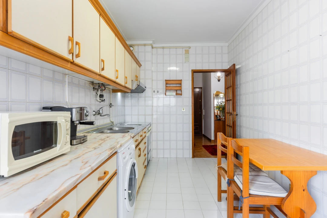 Apartamento T2 para Venda em Braga (Maximinos, Sé e Cividade) Foto 15