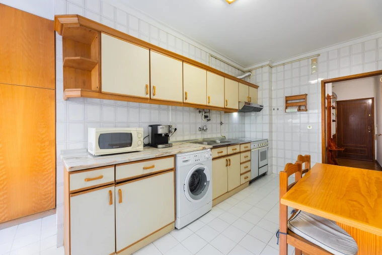 Apartamento T2 para Venda em Braga (Maximinos, Sé e Cividade) Foto 12