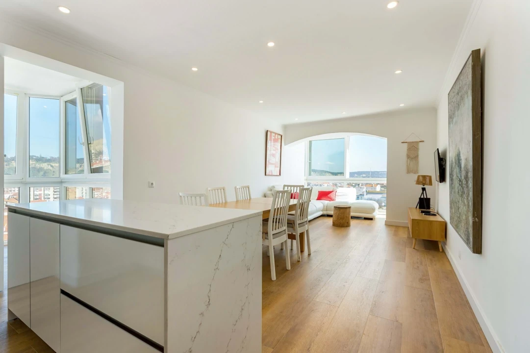 Apartamento T2 para Venda em Costa da Caparica Foto 3