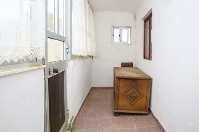 Moradia T3 para Venda em Carvoeira e Carmões