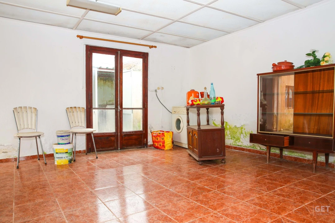 Moradia T3 para Venda em Carvoeira e Carmões Foto 7
