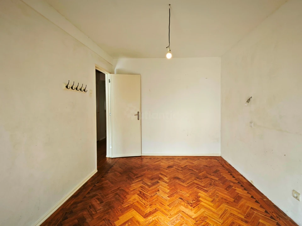 Apartamento T3 para Venda em Venteira Foto 11