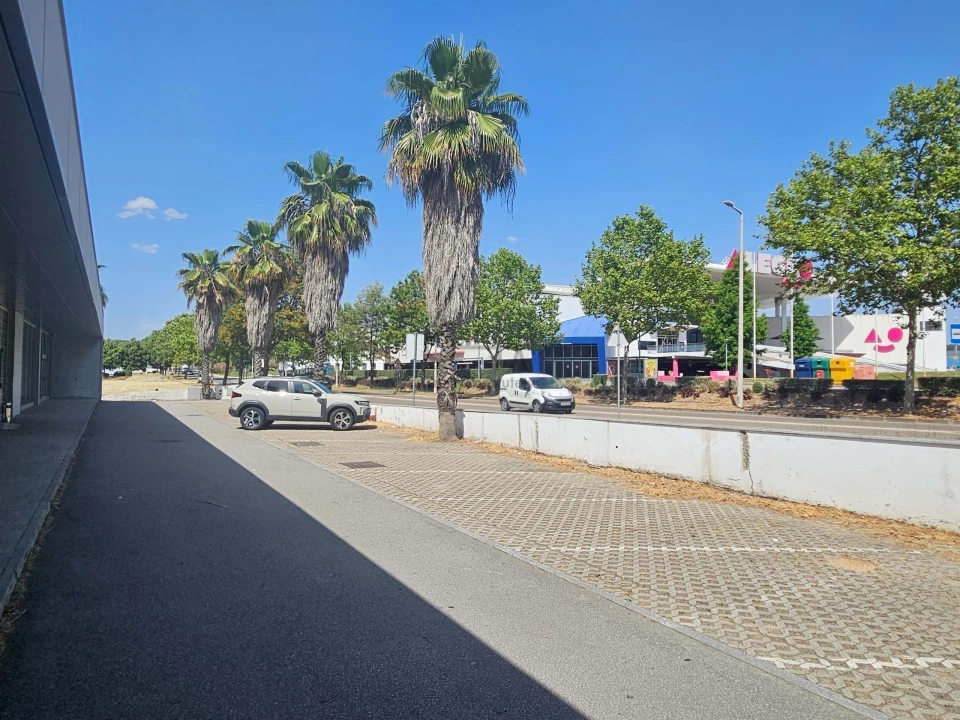 Negócio para Venda em Castelo Branco Foto 4