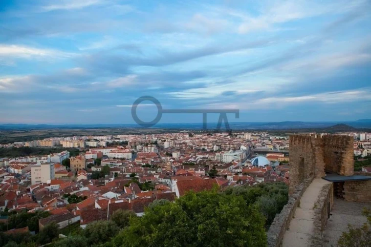 Negócio para Venda em Castelo Branco Foto 13