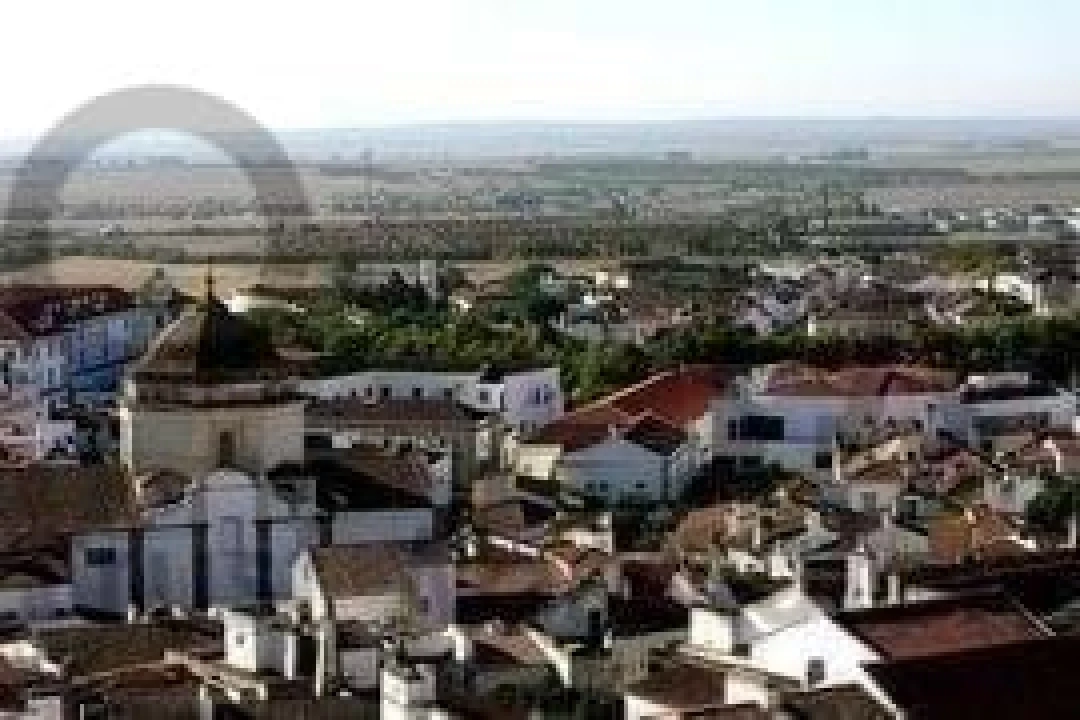 Prédio para Venda em Bacelo e Senhora da Saúde Foto 15