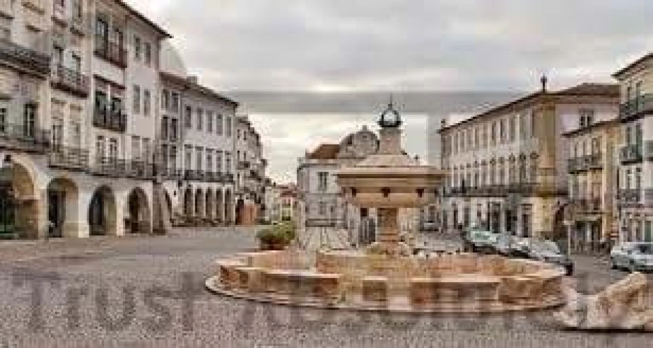 Prédio para Venda em Bacelo e Senhora da Saúde Foto 20