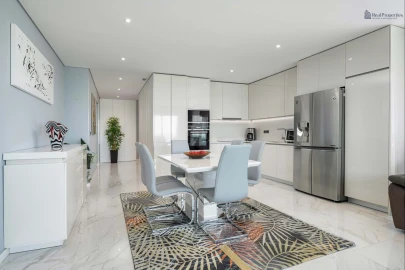 Apartamento T3 para Venda em Quarteira