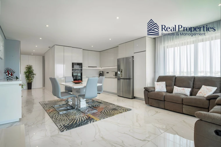 Apartamento T3 para Venda em Quarteira Foto 9