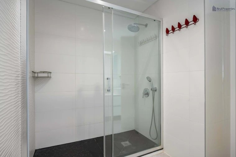 Apartamento T3 para Venda em Quarteira Foto 9