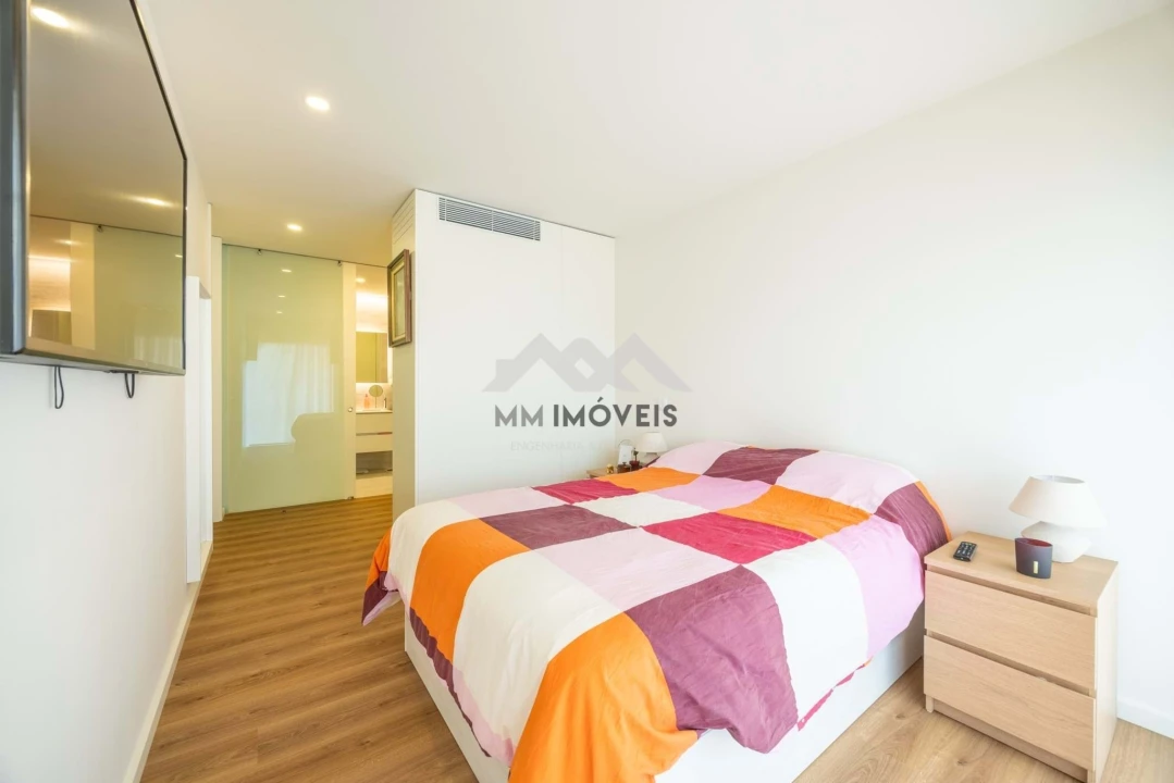 Apartamento T2 para Venda em Rio Tinto Foto 14