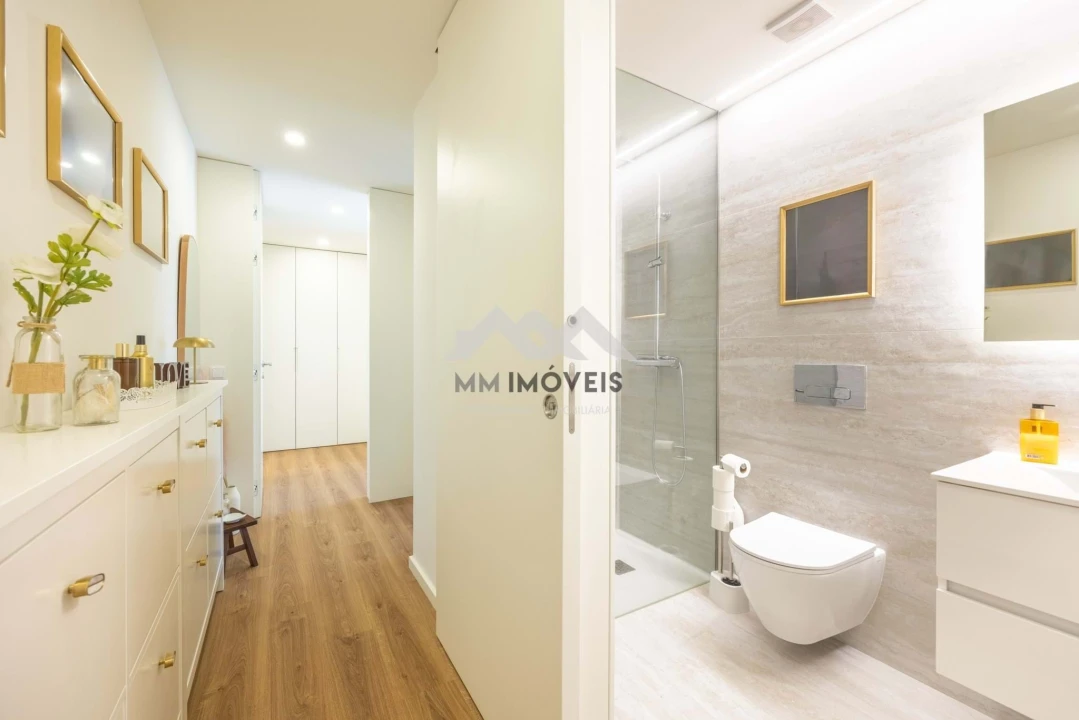 Apartamento T2 para Venda em Rio Tinto Foto 15