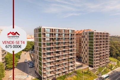 Apartamento T4 para Venda em Santa Marinha