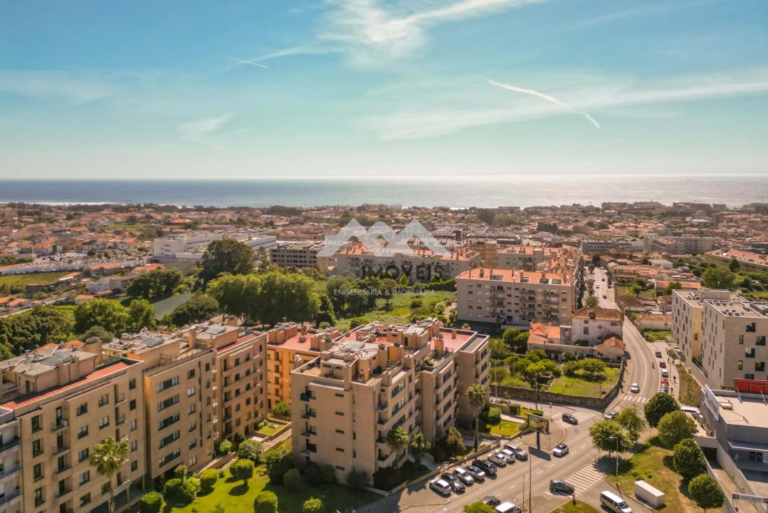 Apartamento T1 para Arrendamento em Canidelo Foto 27