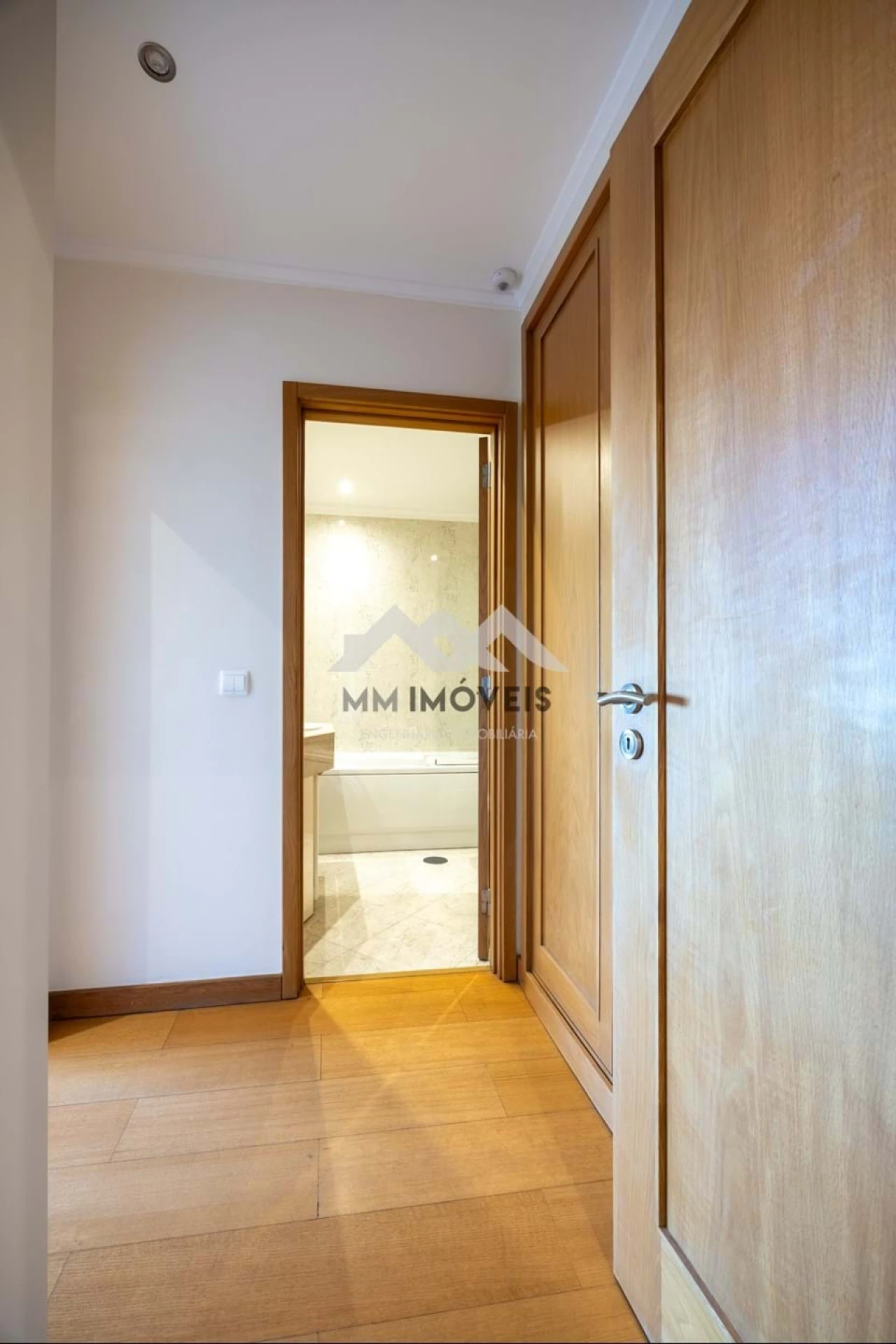 Apartamento T1 para Arrendamento em Canidelo Foto 15