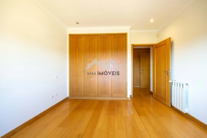 Apartamento T1 para Arrendamento em Canidelo
