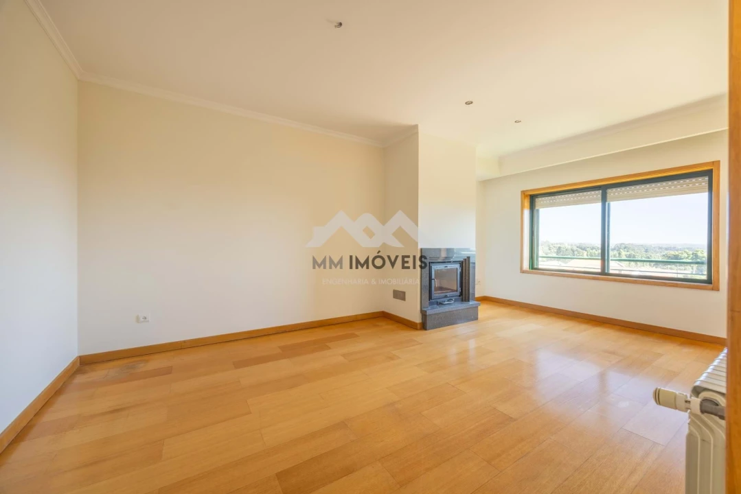 Apartamento T1 para Arrendamento em Canidelo Foto 13
