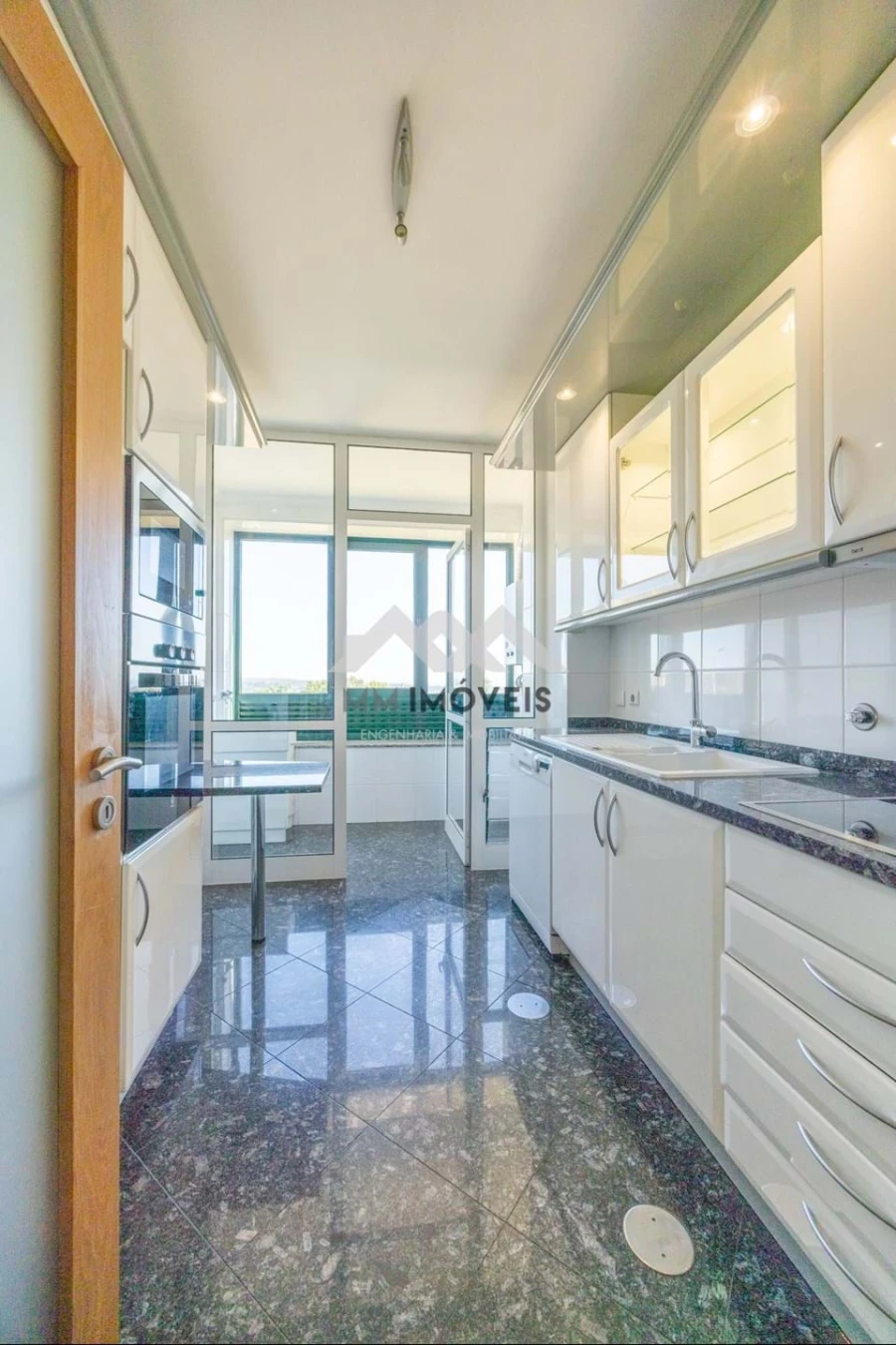 Apartamento T1 para Arrendamento em Canidelo Foto 12