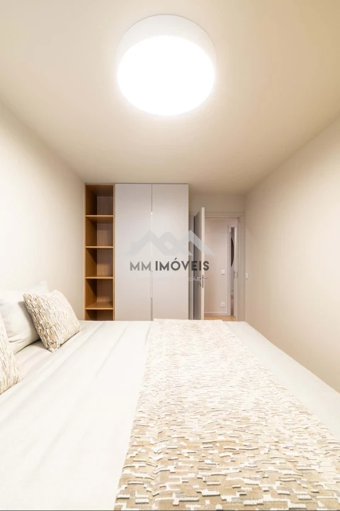 Apartamento T2 para Venda em Santa Marinha