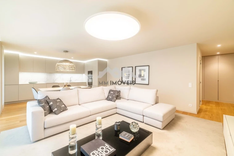 Apartamento T2 para Venda em Santa Marinha Foto 5