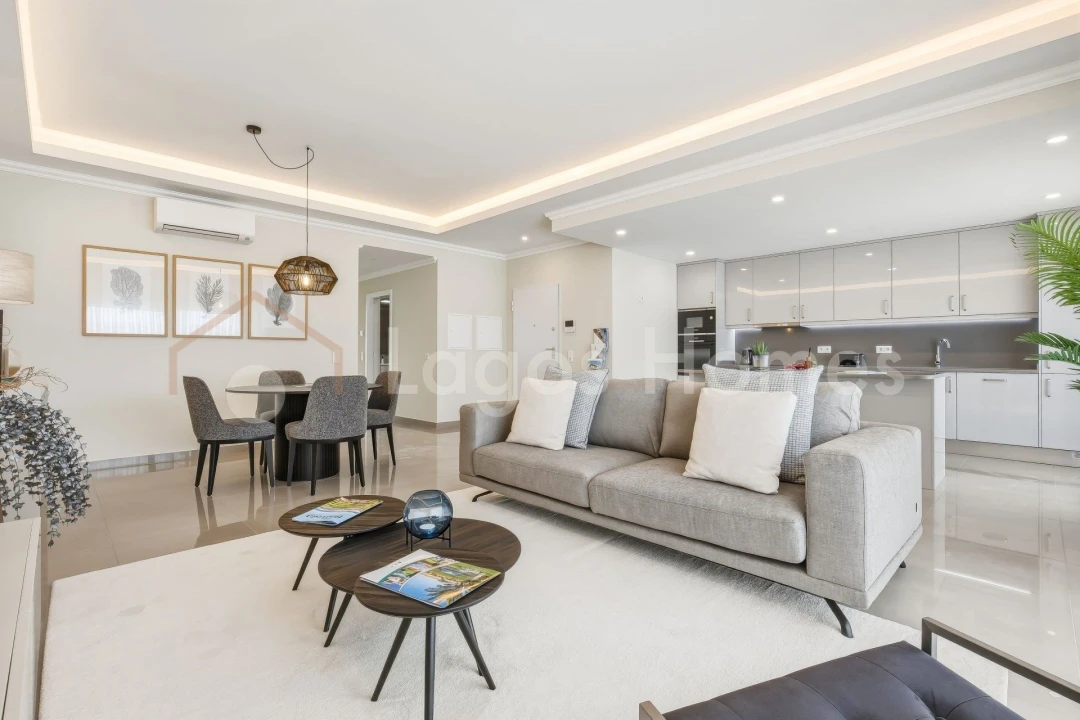 Apartamento T2 para Venda em Lagos (São Sebastião e Santa Maria) Foto 3