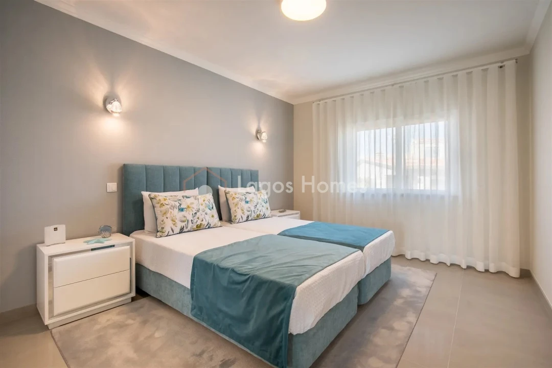 Apartamento T2 para Venda em Lagos (São Sebastião e Santa Maria) Foto 8