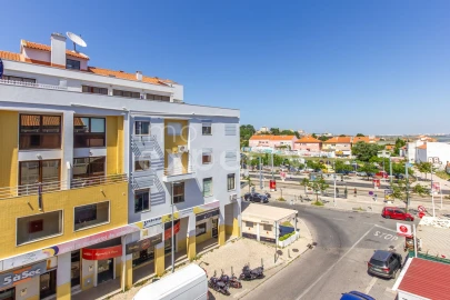 Apartamento T2 para Venda em Corroios
