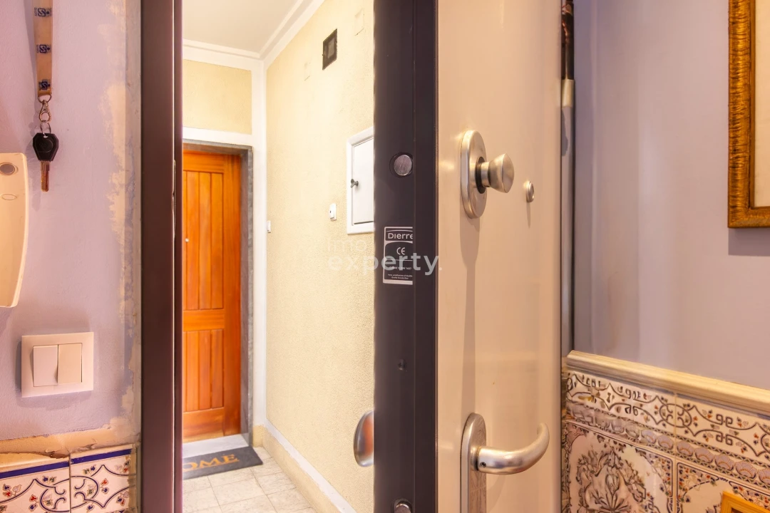 Apartamento T2 para Venda em Corroios Foto 14