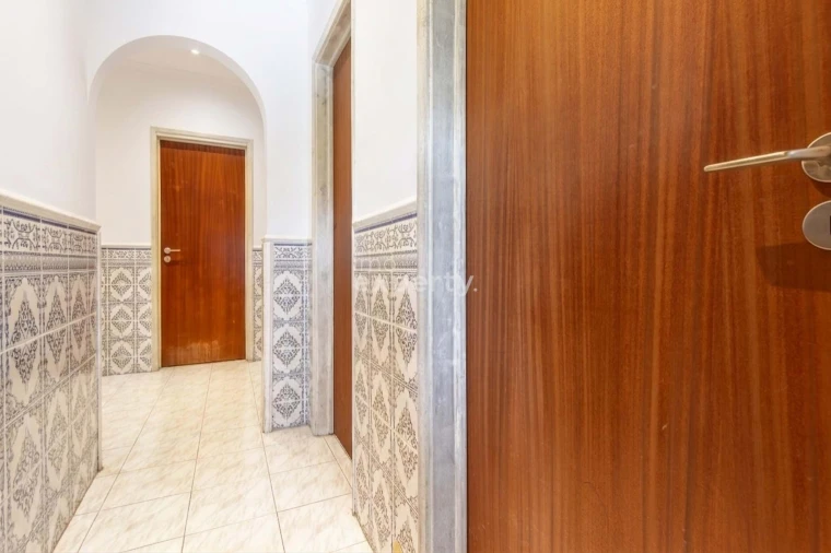 Apartamento T2 para Venda em Corroios Foto 13