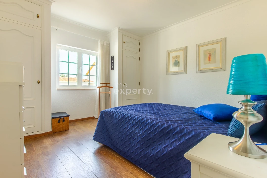 Apartamento T2 para Venda em Sesimbra (Castelo) Foto 4