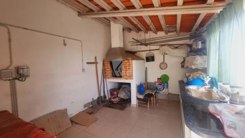 Moradia T4 para Venda em Sobreira Formosa e Alvito da Beira