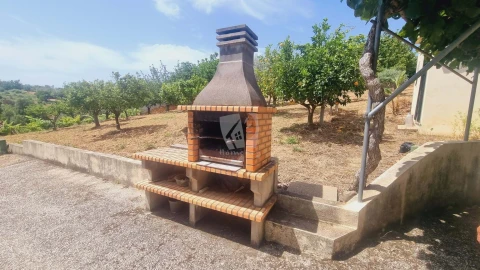 Moradia T4 para Venda em Sobreira Formosa e Alvito da Beira