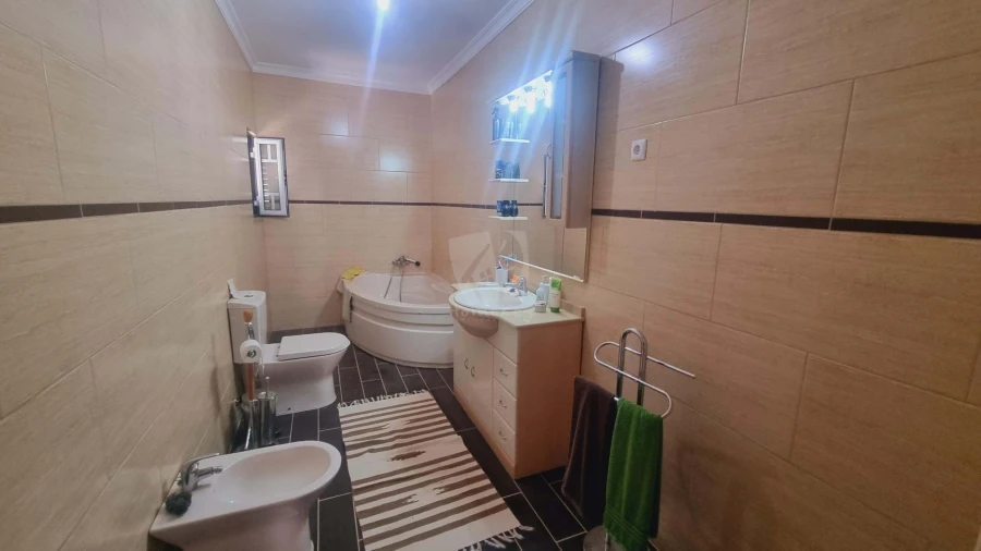 Moradia T4 para Venda em Sobreira Formosa e Alvito da Beira Foto 31