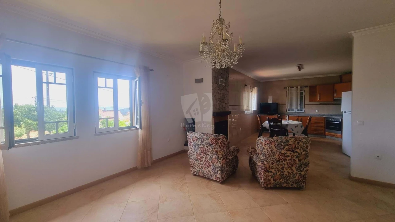 Moradia T4 para Venda em Sobreira Formosa e Alvito da Beira Foto 14