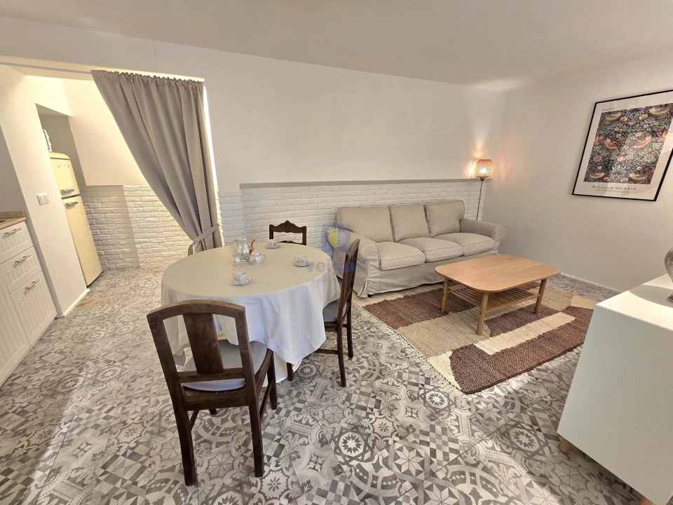 Apartamento T1 para Arrendamento em São Vicente Foto 9