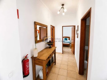 Moradia T4 para Venda em Albufeira e Olhos de Água