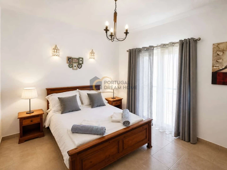 Moradia T4 para Venda em Albufeira e Olhos de Água Foto 18