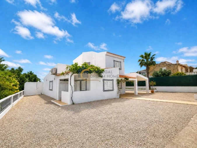 Moradia T4 para Venda em Albufeira e Olhos de Água Foto 7