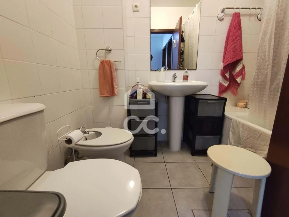 Apartamento T4 para Venda em São Mateus da Calheta Foto 17