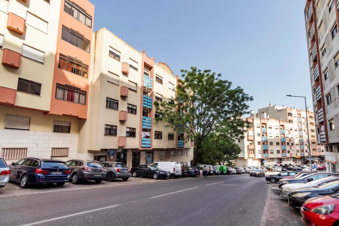 Apartamento T2 para Venda em Cacém e São Marcos Foto 32