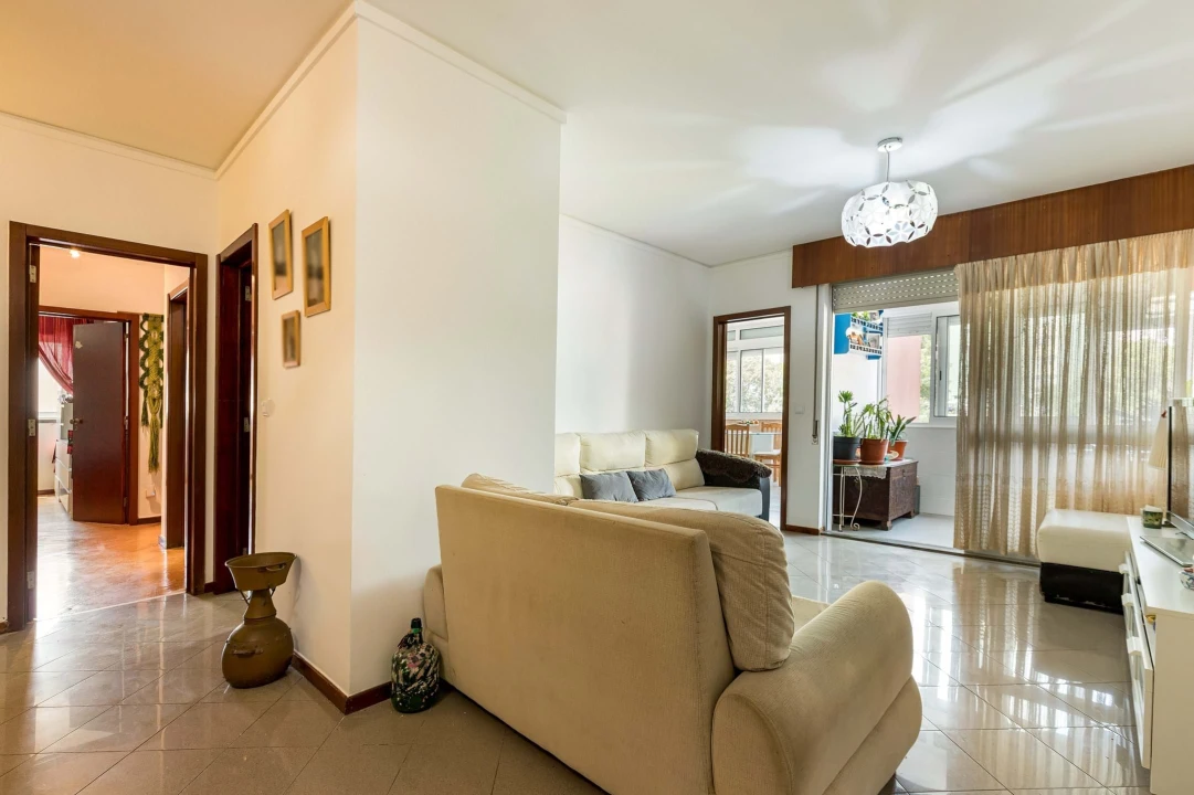 Apartamento T3 para Venda em Santo António dos Cavaleiros e Frielas Foto 9
