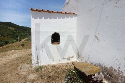 Moradia T2 para Venda em São Marcos da Serra