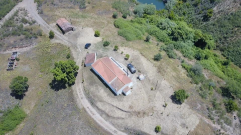 Moradia T2 para Venda em São Marcos da Serra