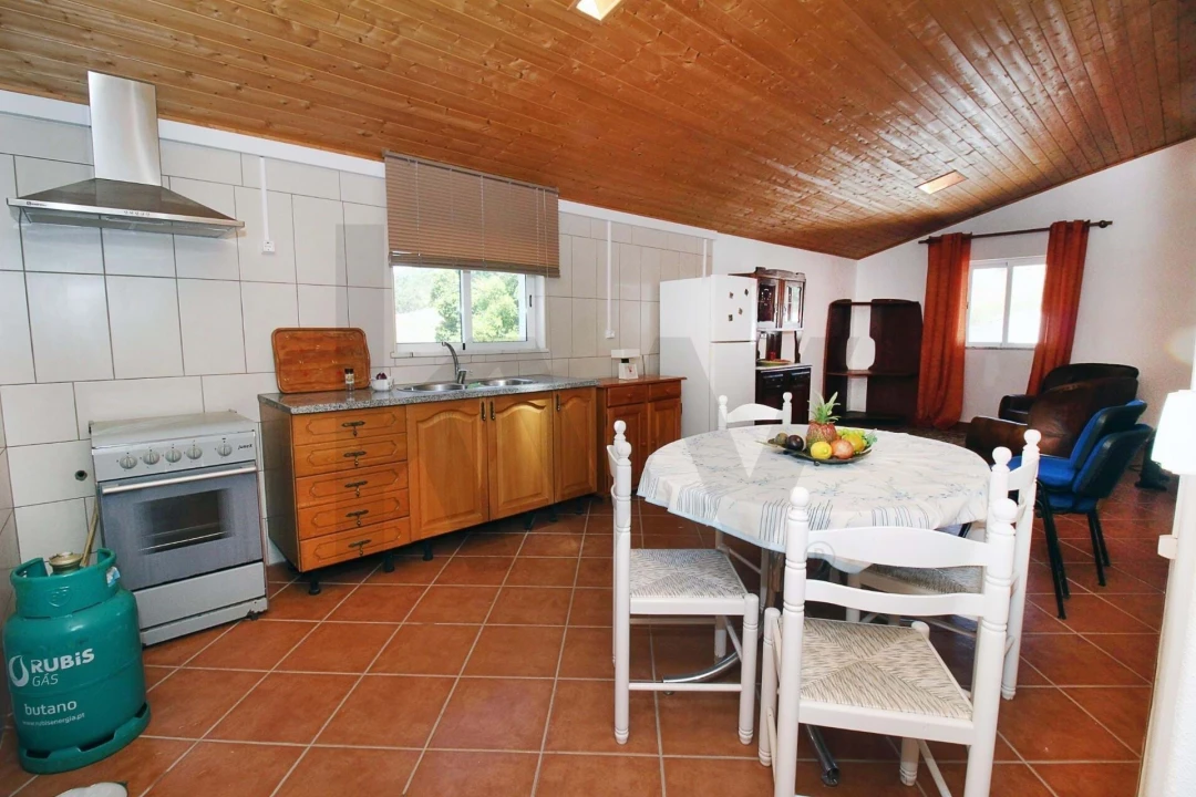 Moradia T2 para Venda em São Marcos da Serra Foto 6