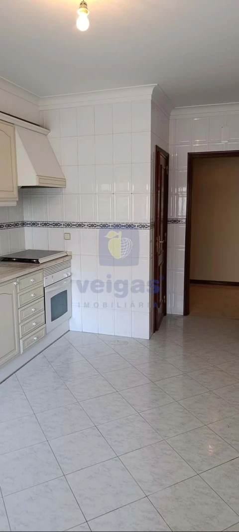Apartamento T2 para Venda em Algueirão-Mem Martins
