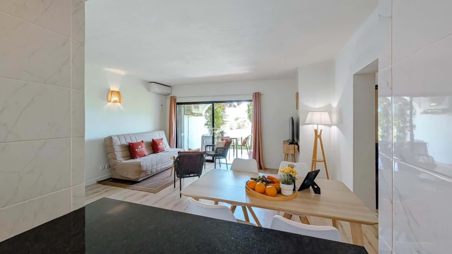 Apartamento T2 para Venda em Albufeira e Olhos de Água Foto 8
